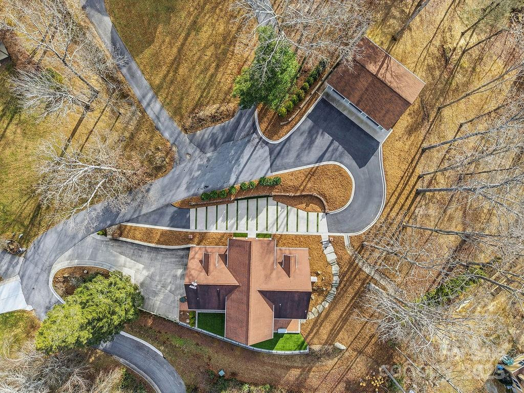 38 Sweetwater Oaks Drive - Photo 2