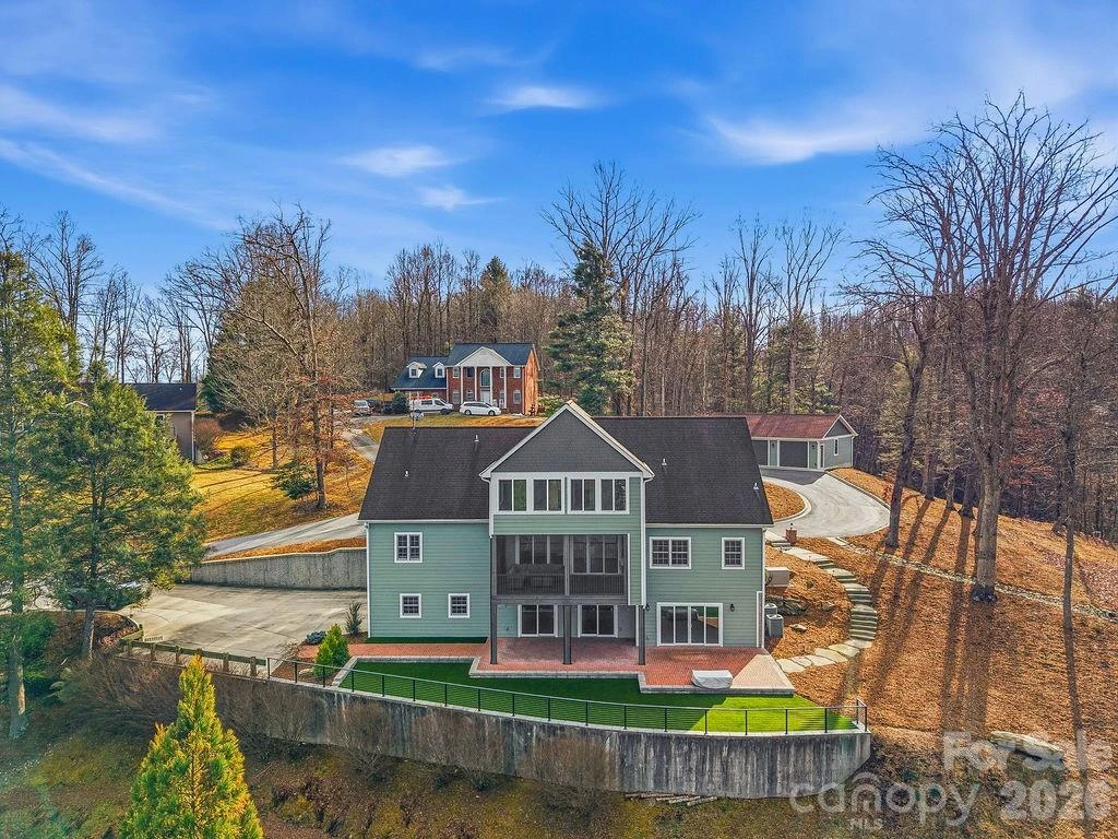 38 Sweetwater Oaks Drive - Photo 3