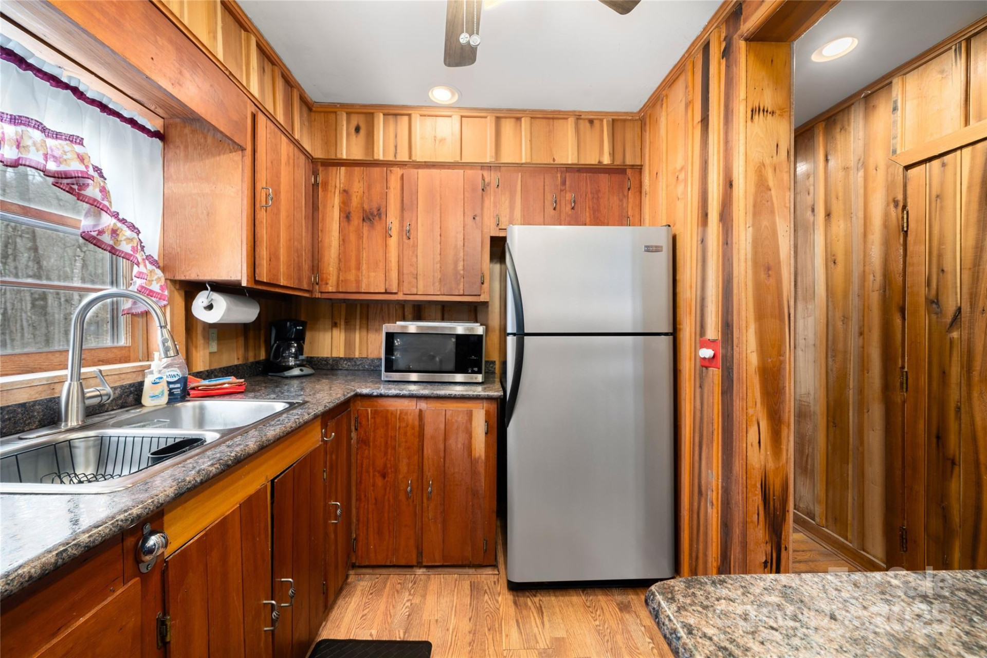 210 Bear Pen Road - Photo 15