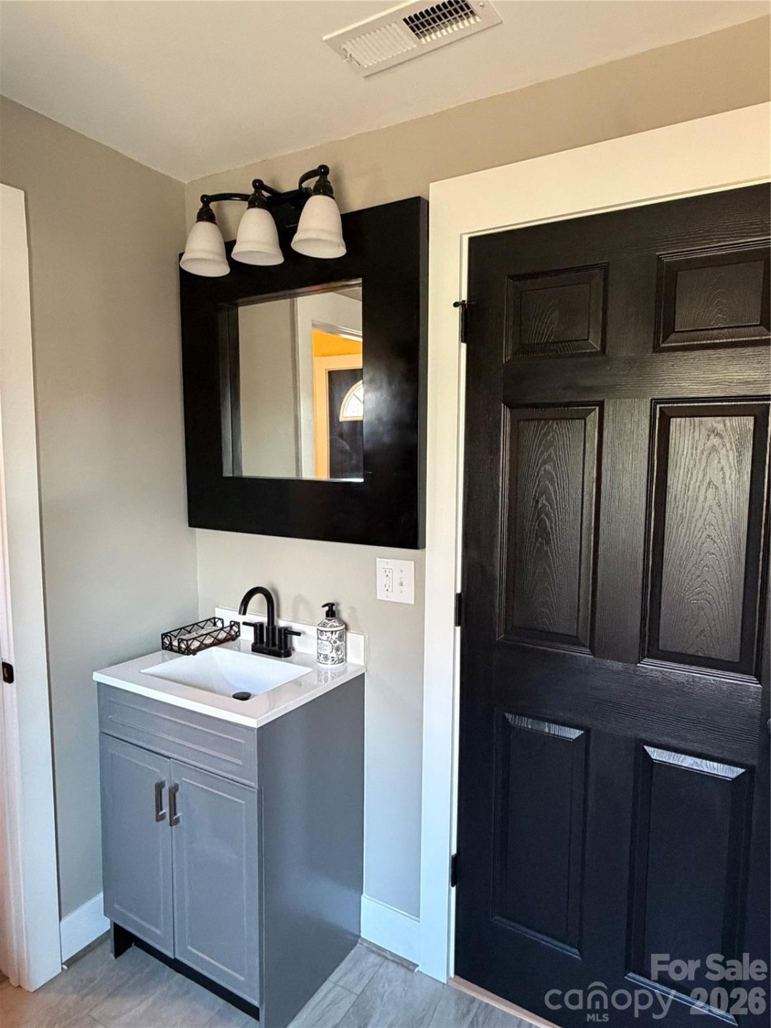 174 Hollins Street - Photo 15