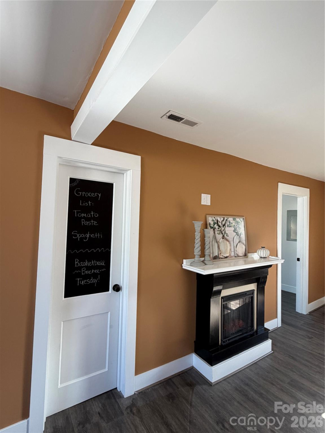 174 Hollins Street - Photo 6