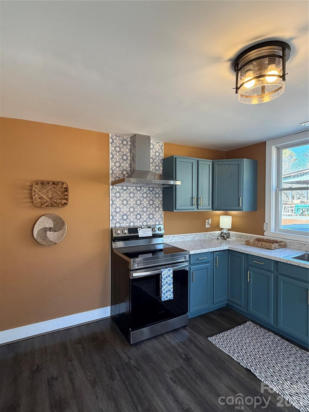 174 Hollins Street - Photo 10