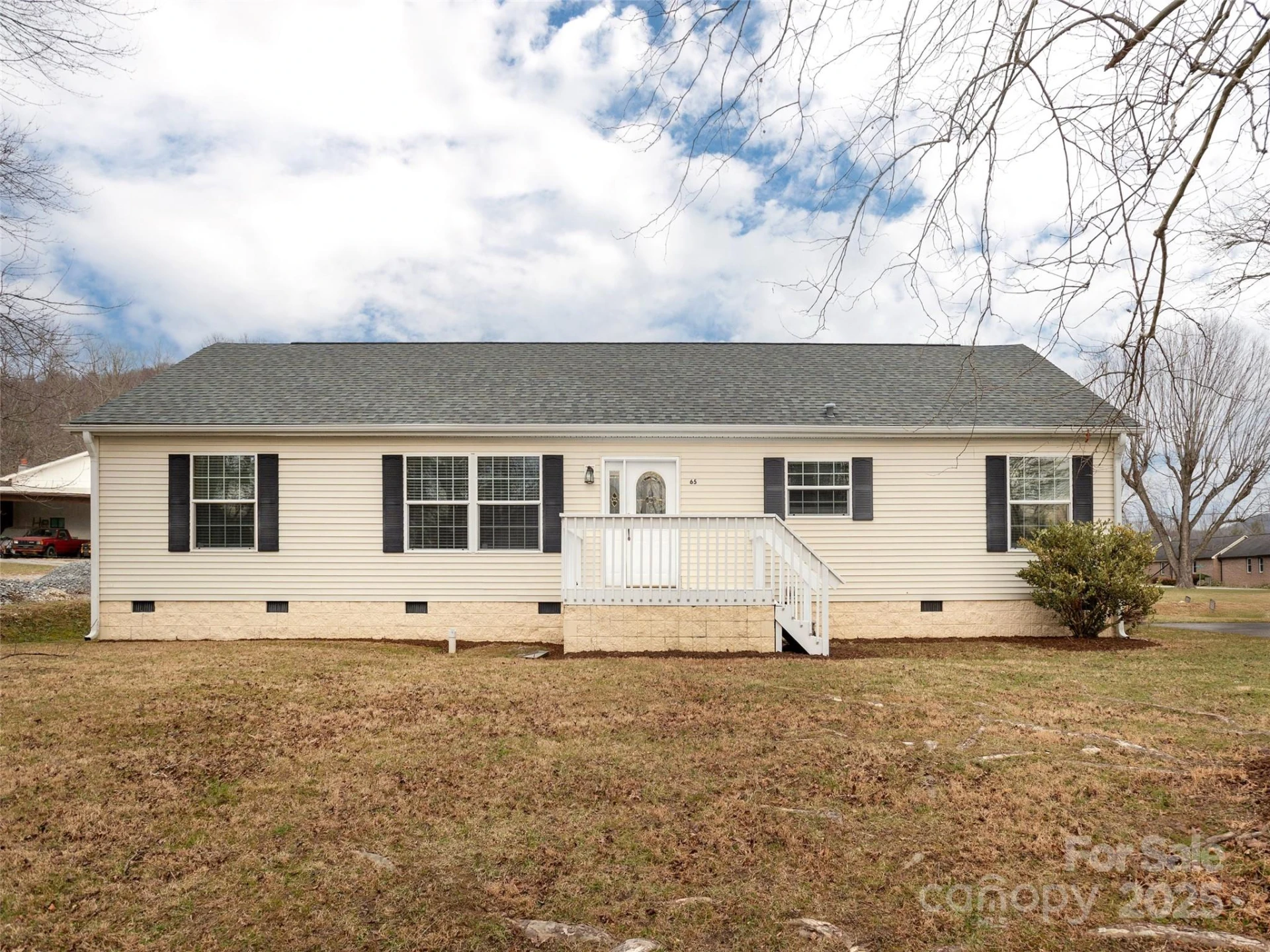 65 Philips Court - Photo 2