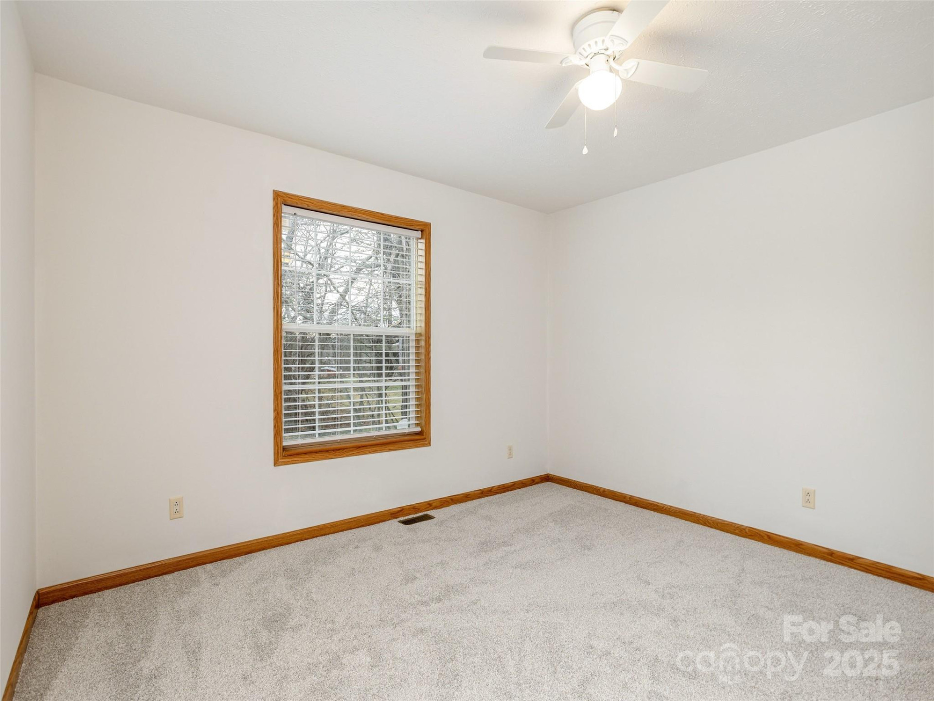 65 Philips Court - Photo 14