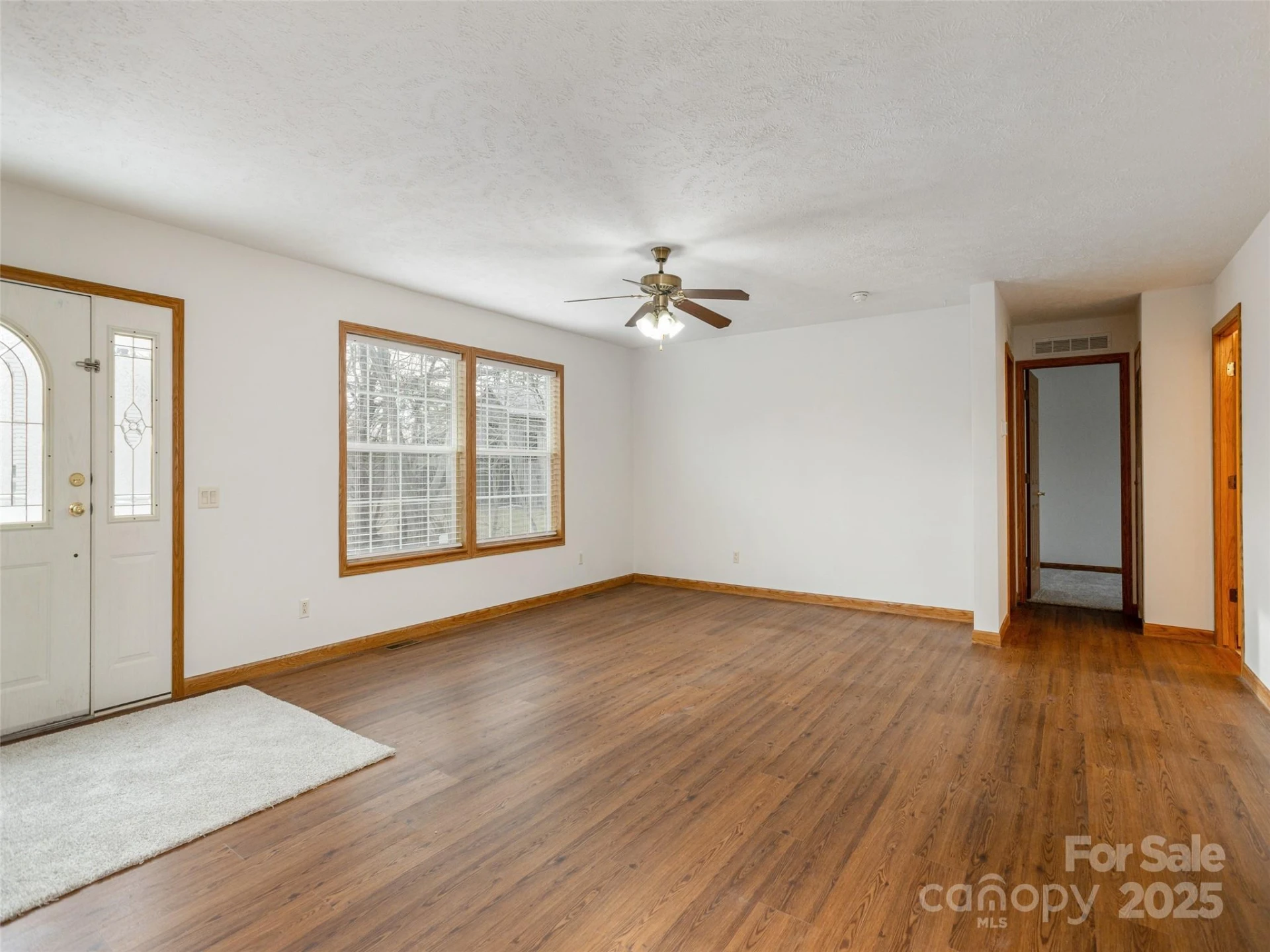 65 Philips Court - Photo 3