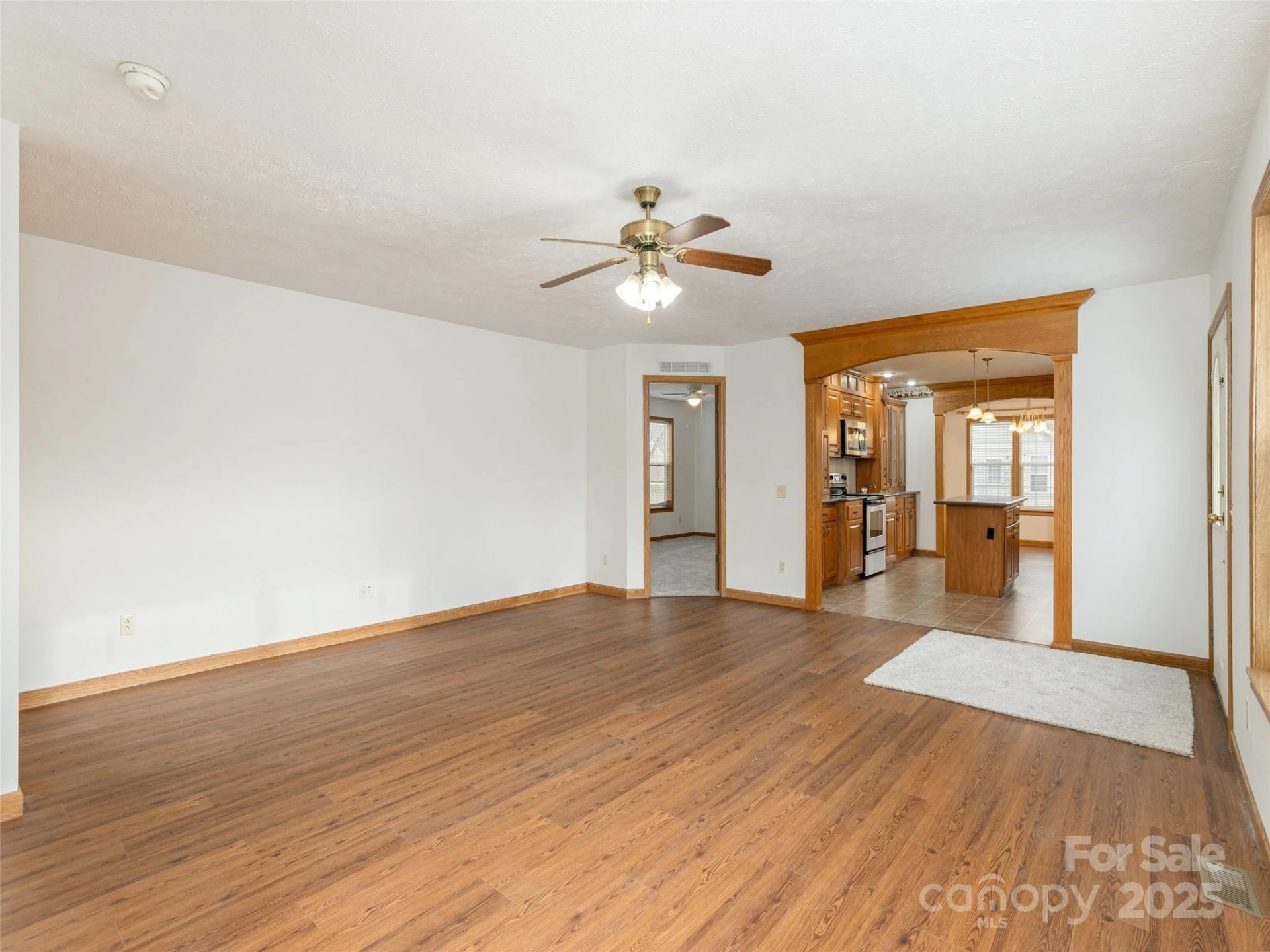 65 Philips Court - Photo 5
