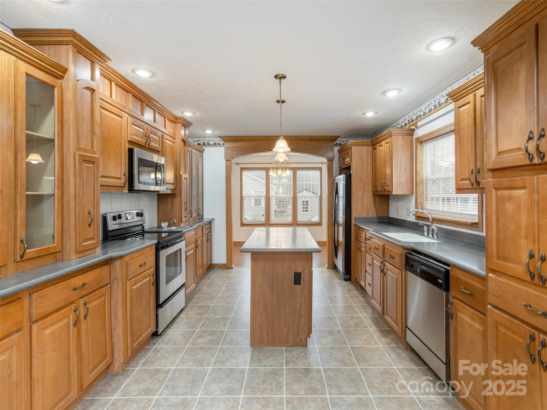 65 Philips Court - Photo 6