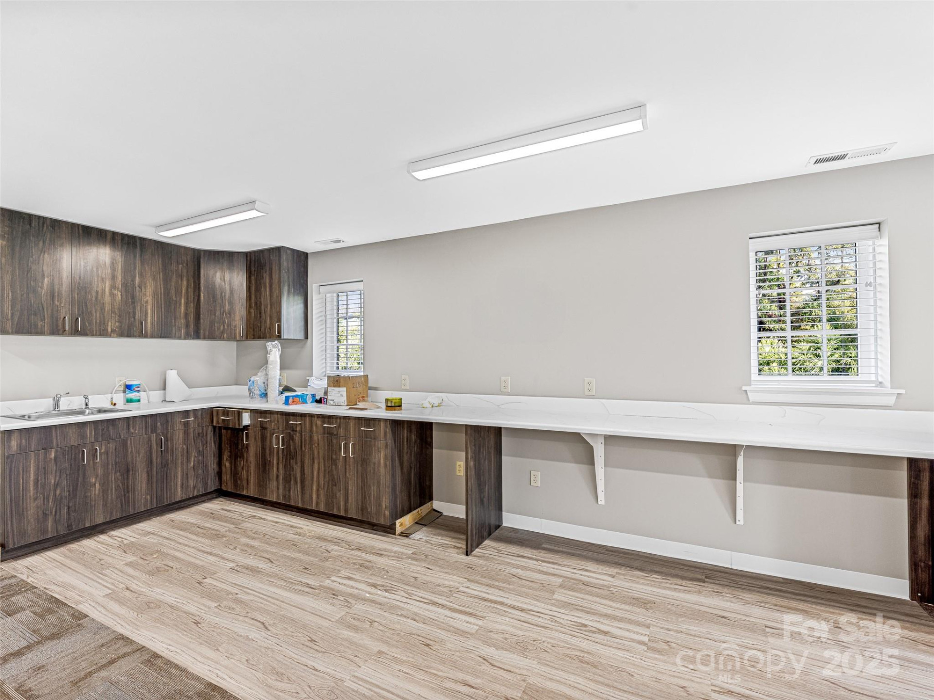 800 Beverly Hanks Center - Photo 29