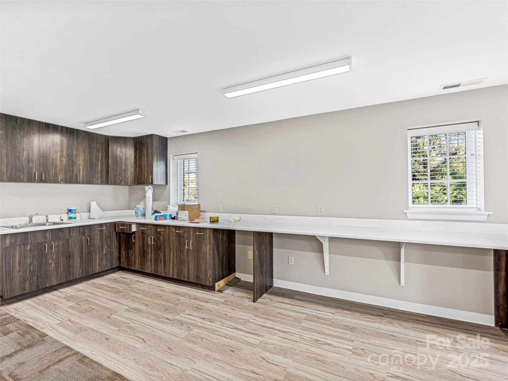 800 Beverly Hanks Center - Photo 29