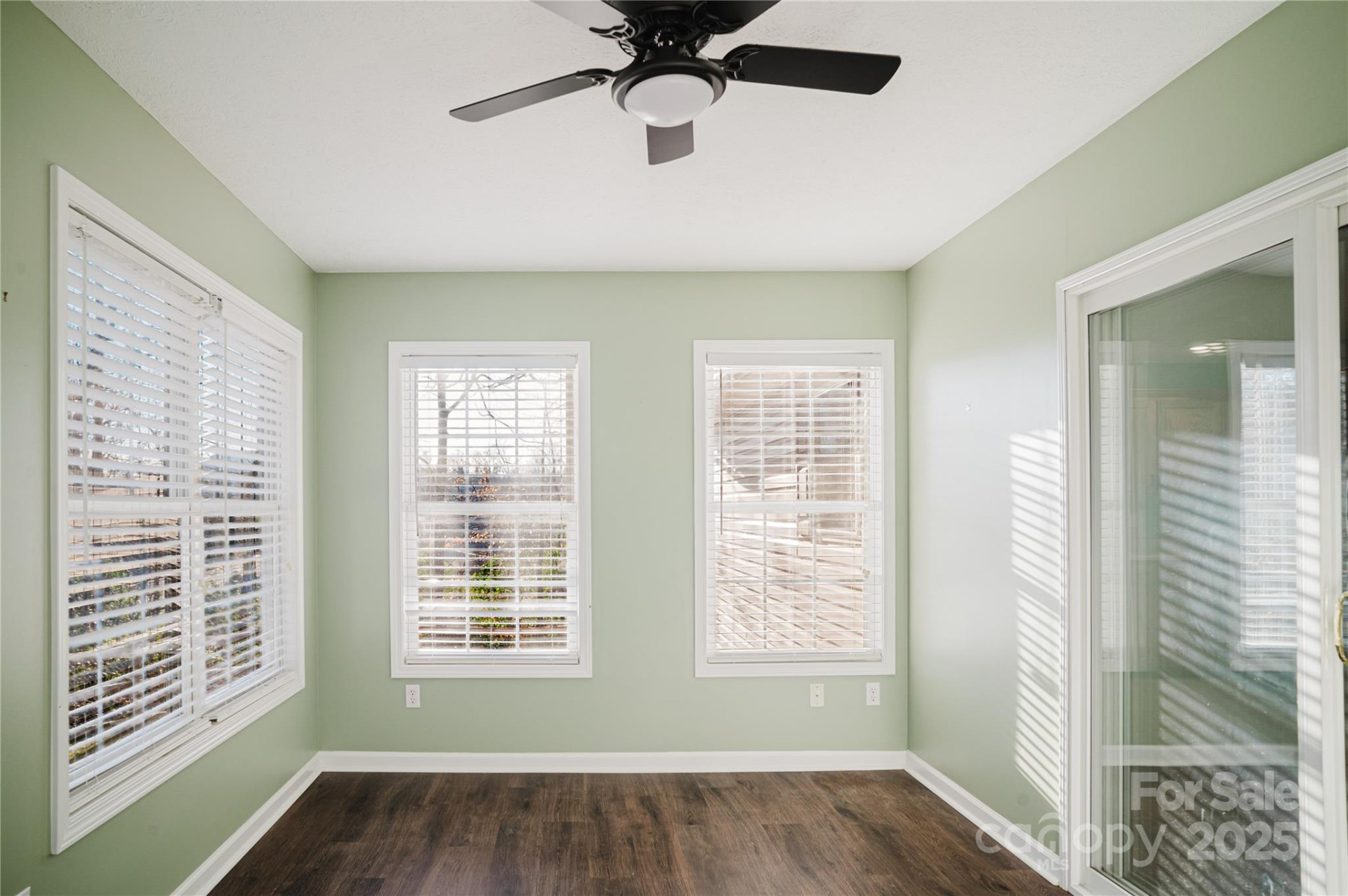 159 Sweetbriar Lane - Photo 24