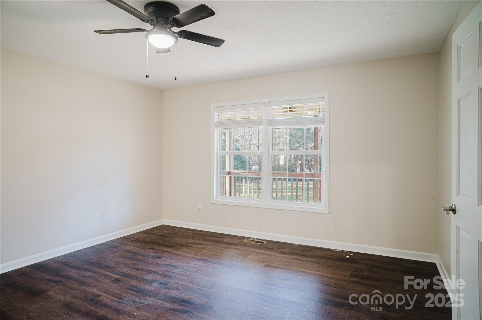 159 Sweetbriar Lane - Photo 32