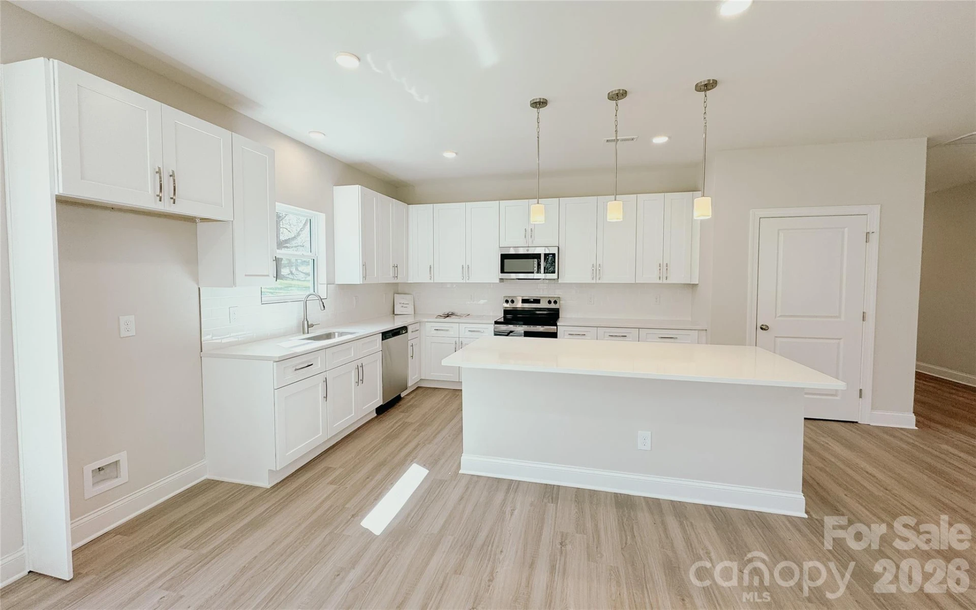 14139 Asbury Drive - Photo 8
