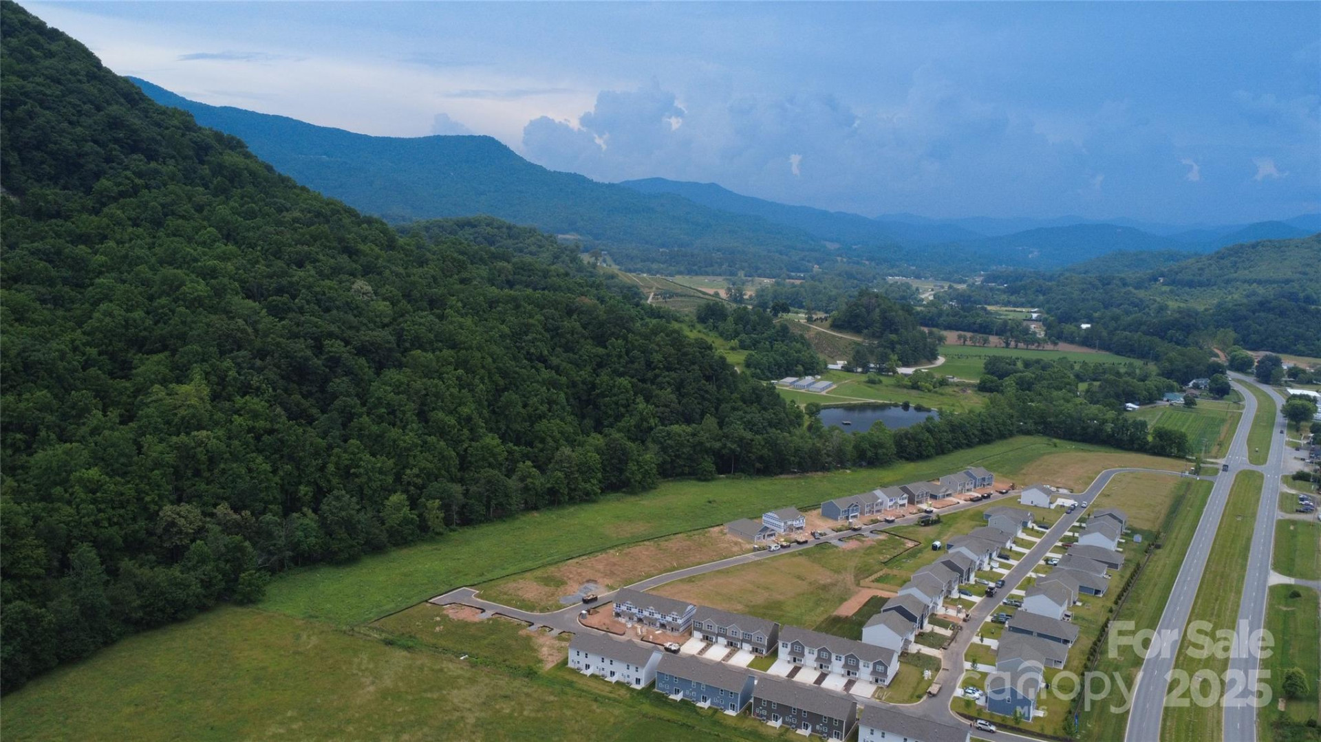 123 Clear Creek Lane - Photo 2
