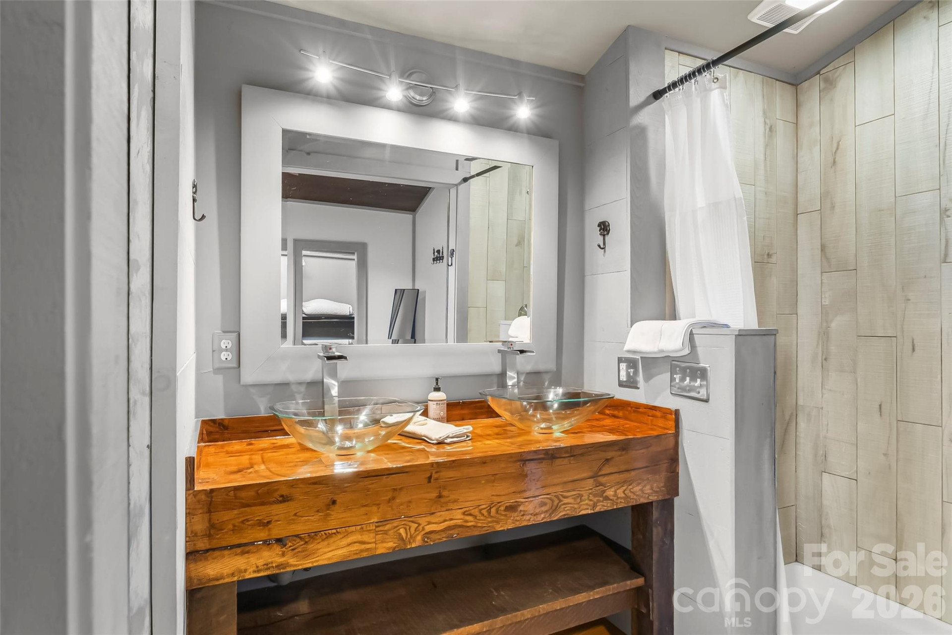 1389 Newfound Road - Photo 11