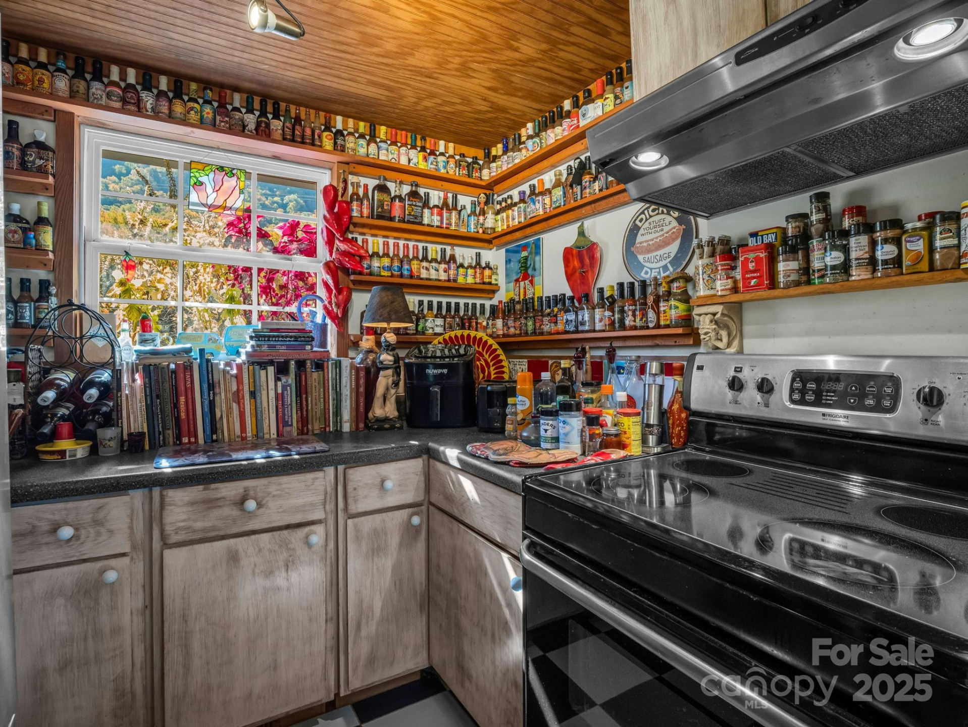 712 Main Street - Photo 16