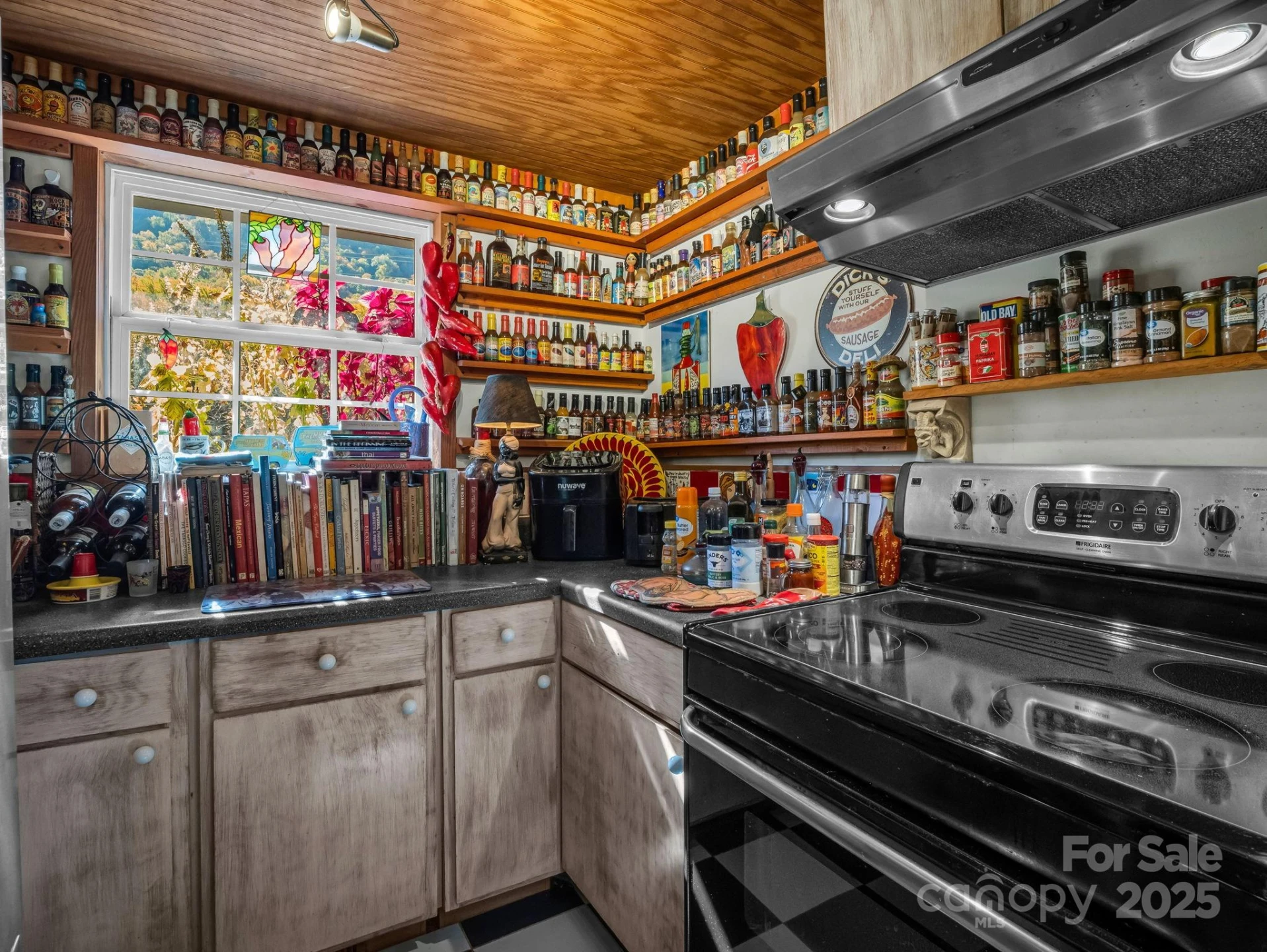 712 Main Street - Photo 16