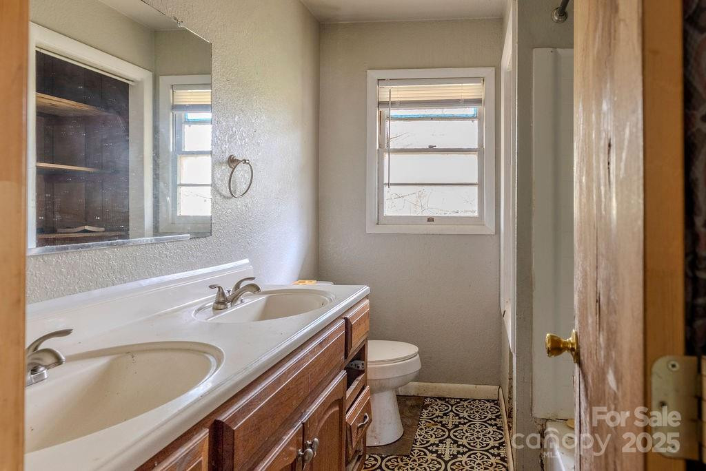 170 Clifton Avenue - Photo 17