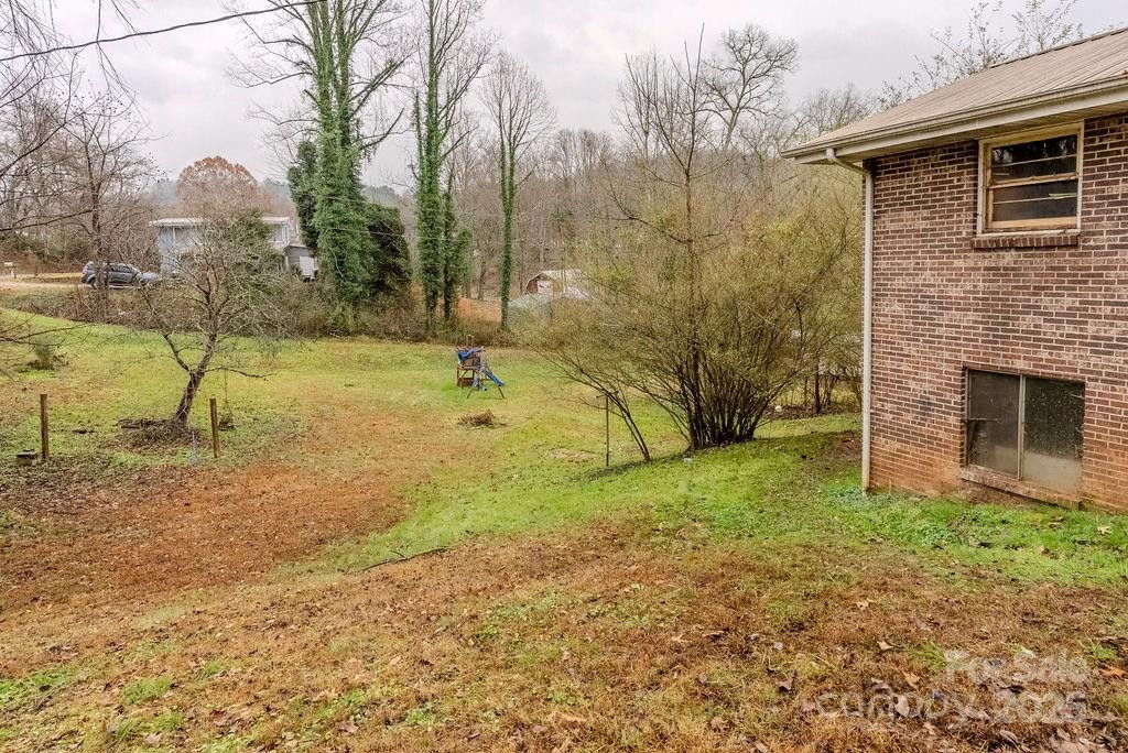 170 Clifton Avenue - Photo 3