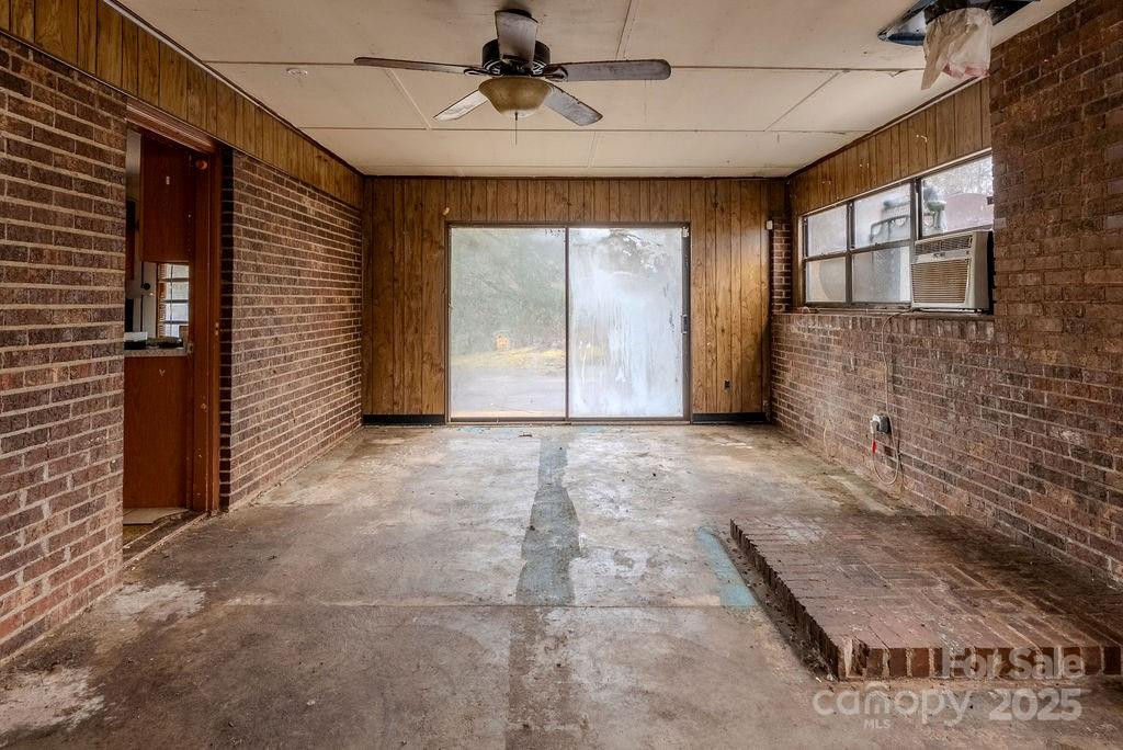 170 Clifton Avenue - Photo 4
