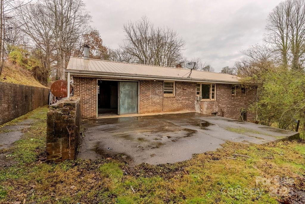 170 Clifton Avenue - Photo 32