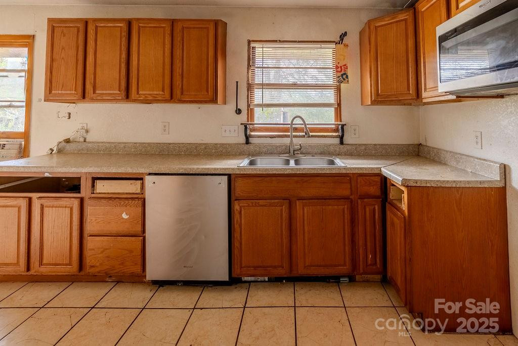 170 Clifton Avenue - Photo 38