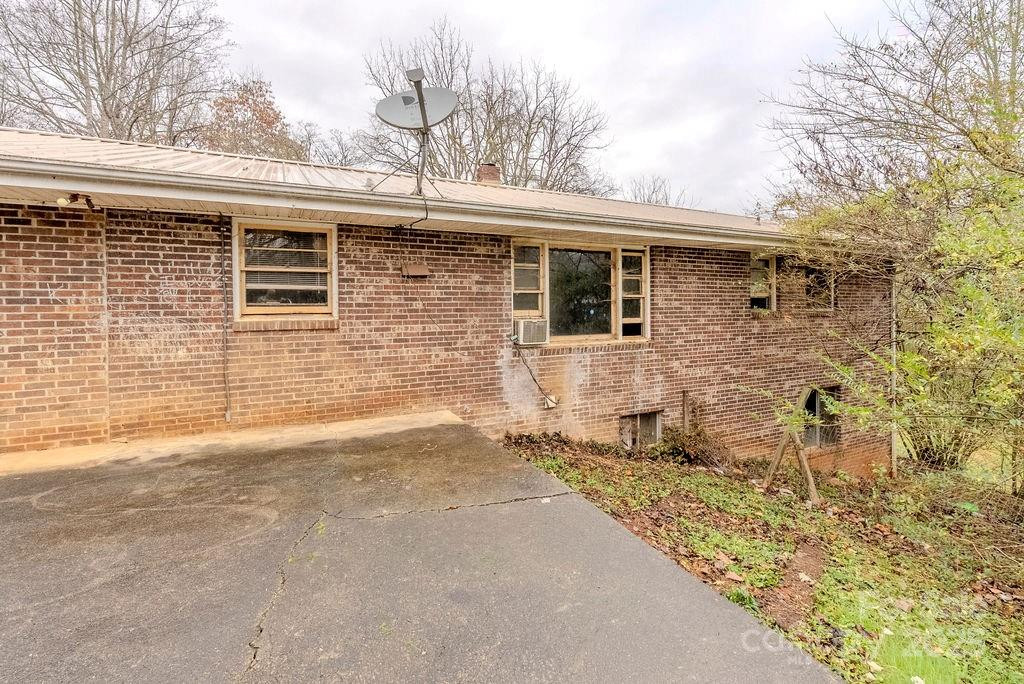 170 Clifton Avenue - Photo 9