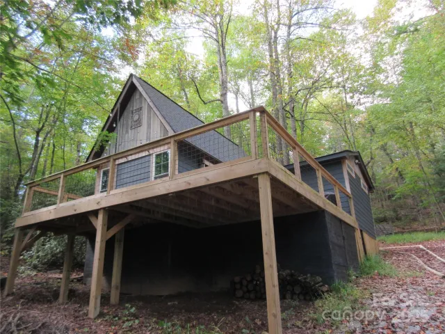 30 Rainbow Lake Circle