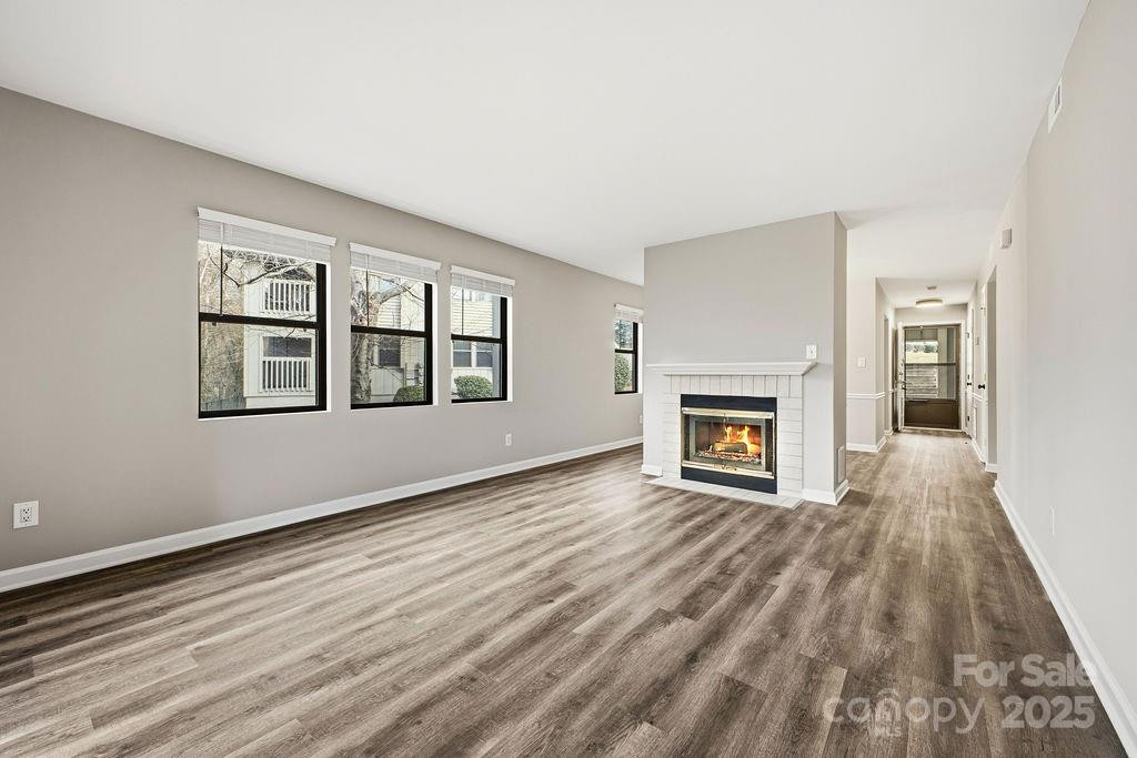 1605 Abbey Circle - Photo 15