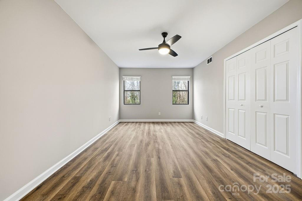 1605 Abbey Circle - Photo 21