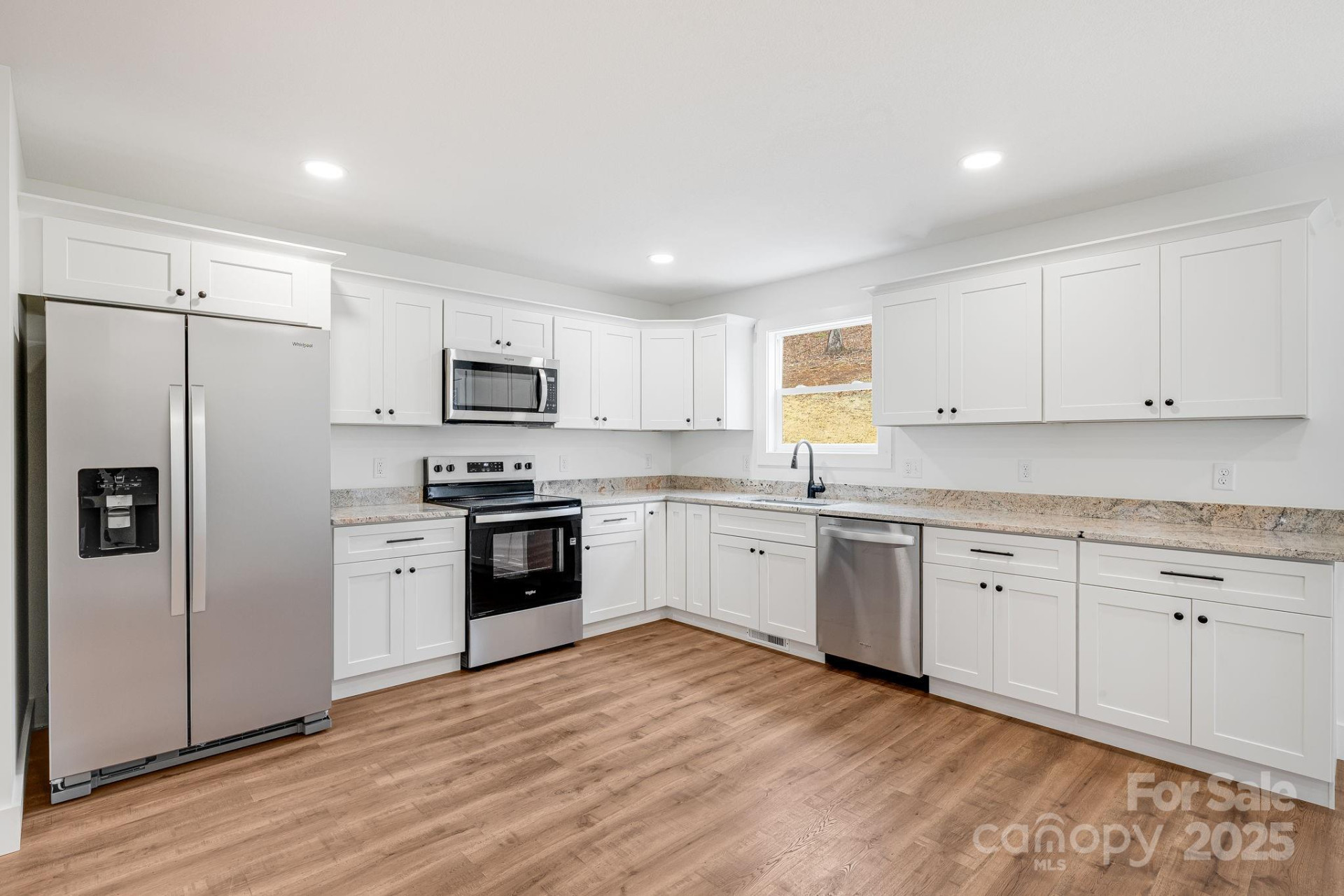 382 Holtzclaw Street - Photo 15