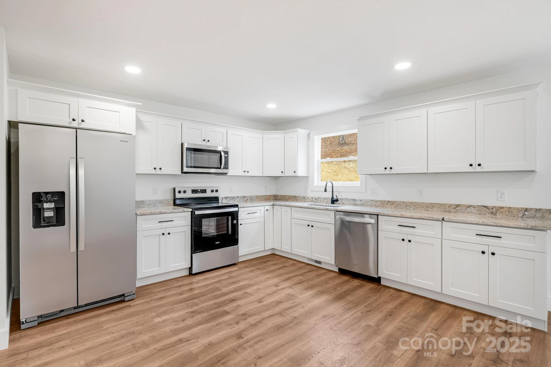 382 Holtzclaw Street - Photo 15