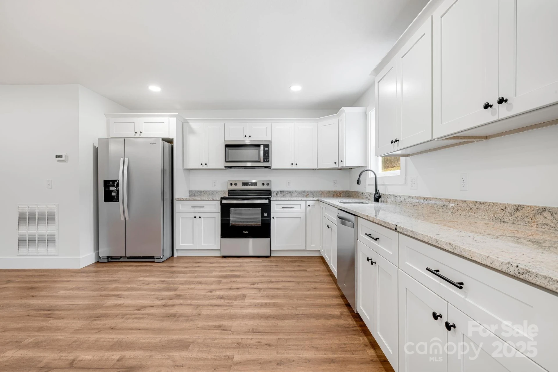 382 Holtzclaw Street - Photo 16