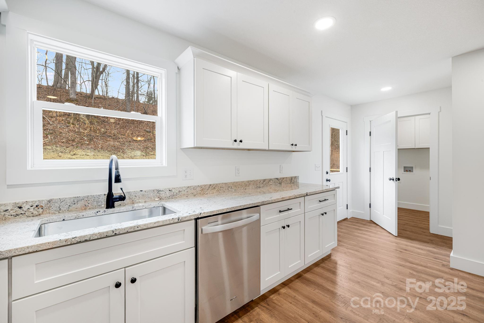 382 Holtzclaw Street - Photo 17
