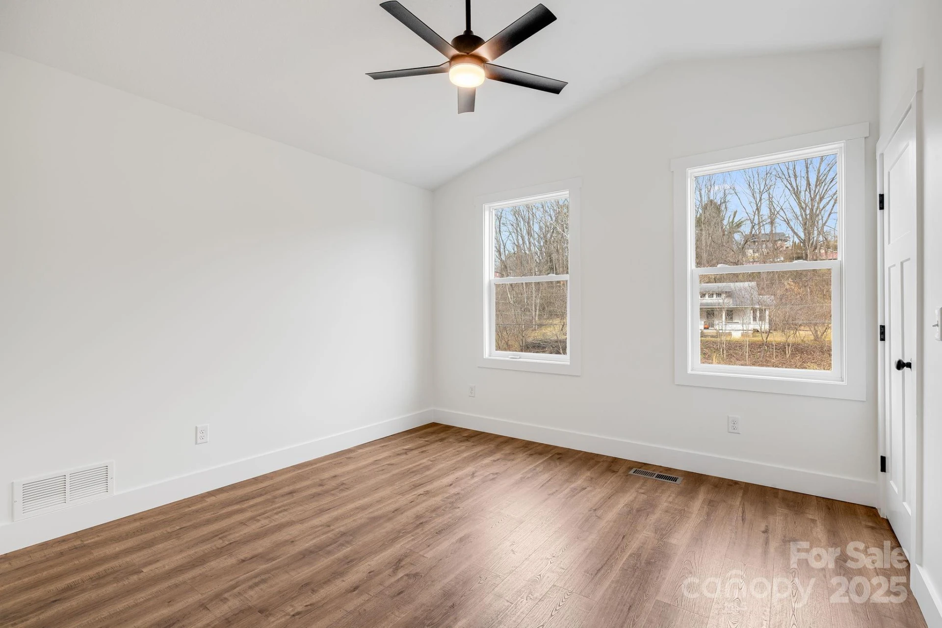 382 Holtzclaw Street - Photo 27