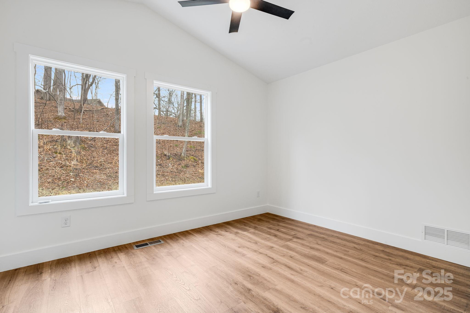 382 Holtzclaw Street - Photo 31