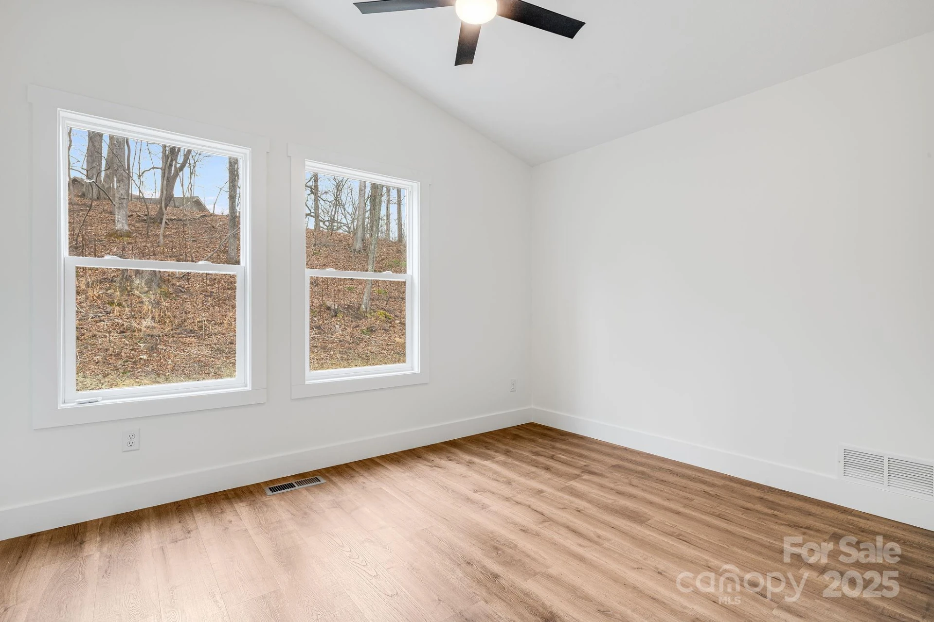 382 Holtzclaw Street - Photo 31