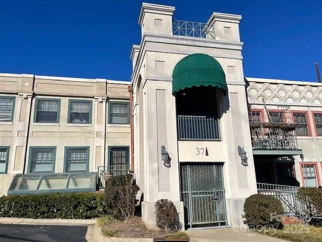 37 Hiawassee Street #W106