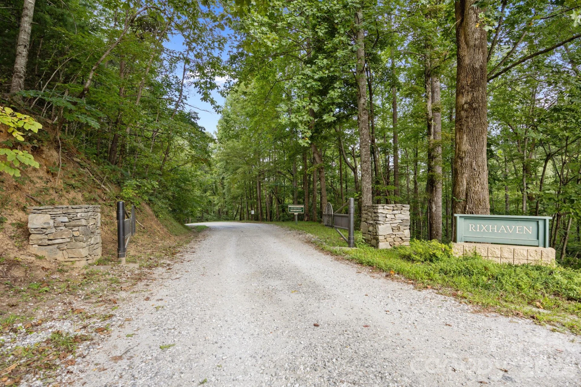1 Rixhaven Drive - Photo 8