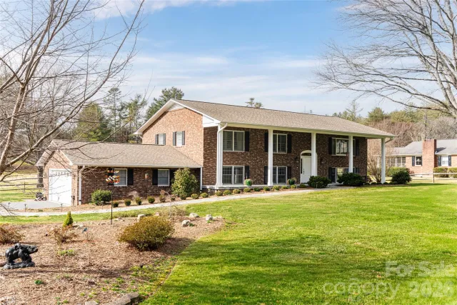 774 Crooked Creek Road