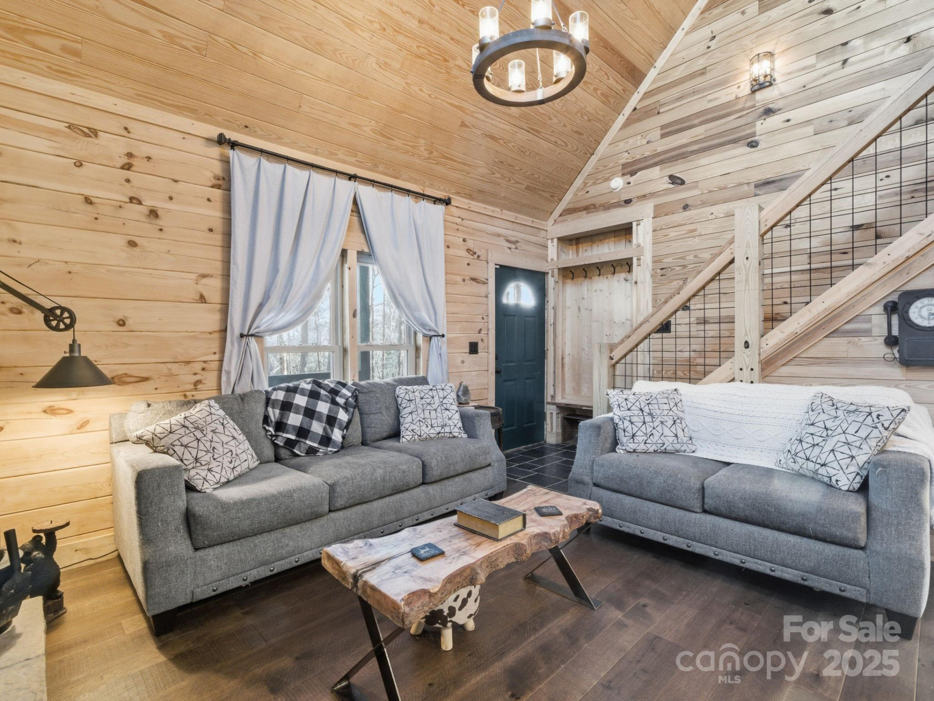 132 Grandview Drive - Photo 5