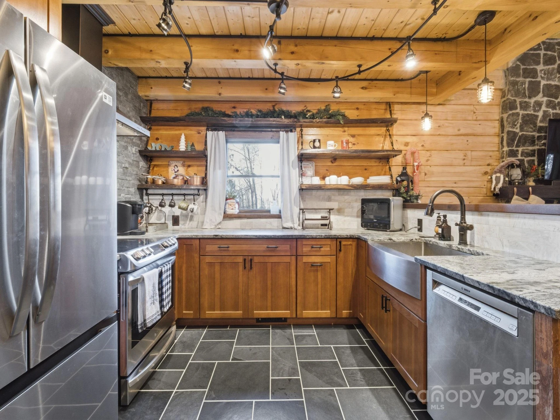 132 Grandview Drive - Photo 9