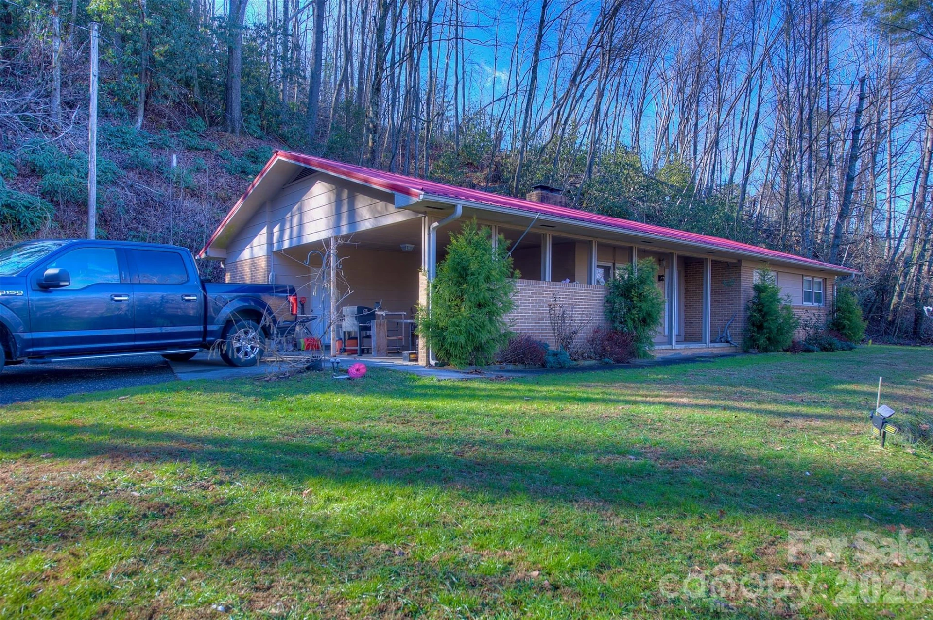 583 Deer Park Lake Road