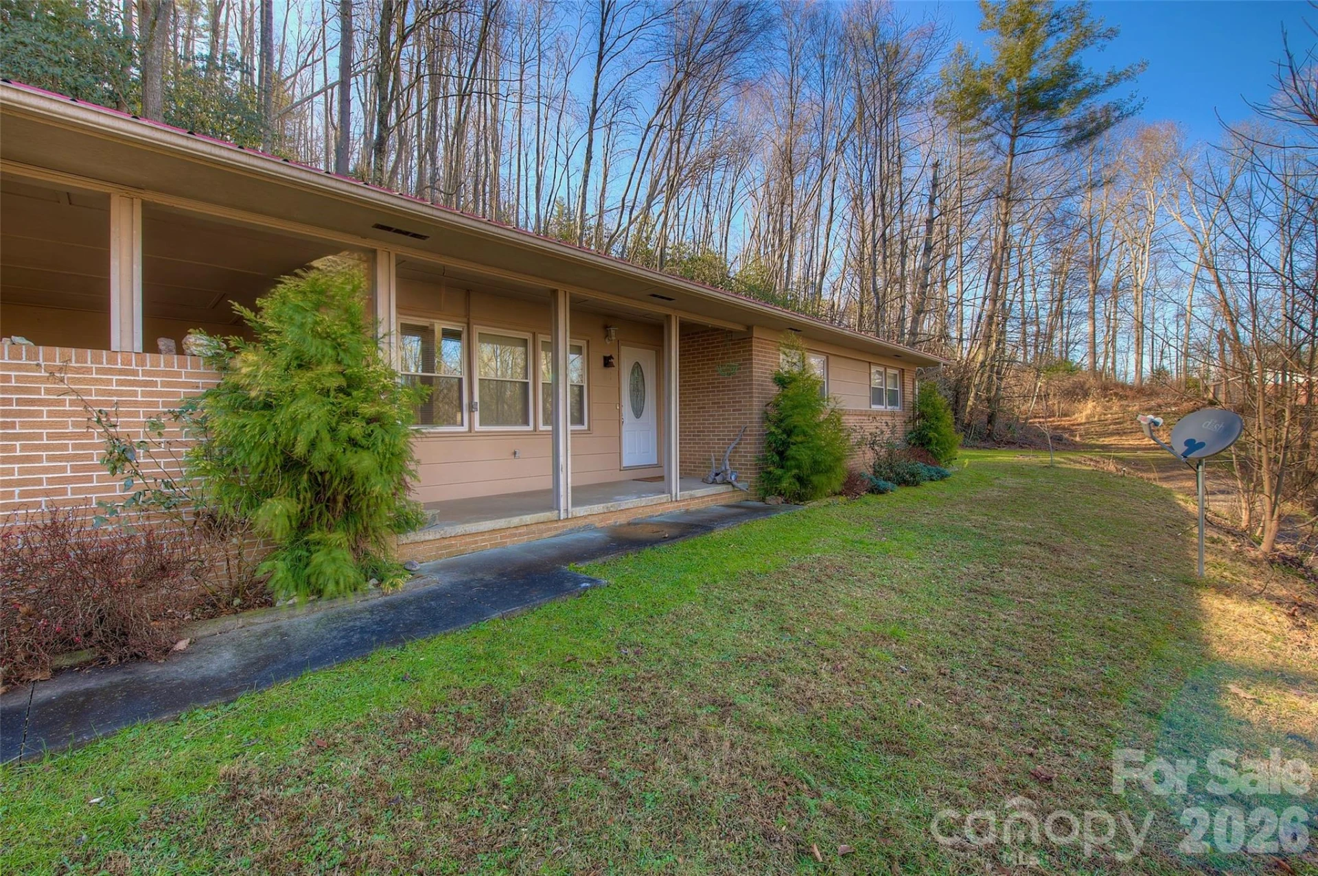 583 Deer Park Lake Road - Photo 3