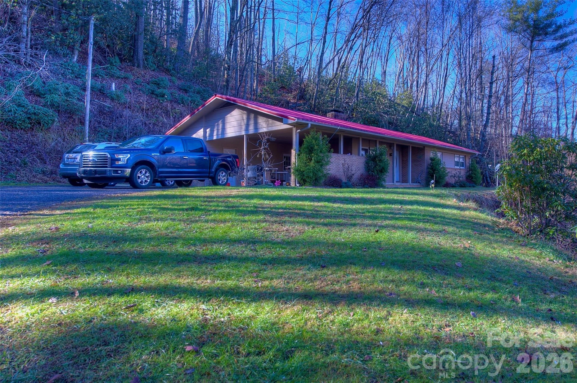 583 Deer Park Lake Road - Photo 35
