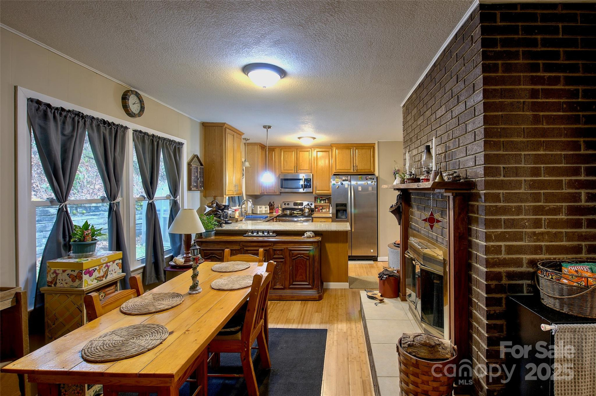 583 Deer Park Lake Road - Photo 3