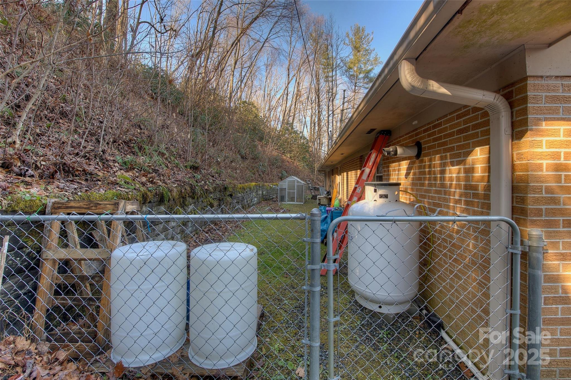 583 Deer Park Lake Road - Photo 22