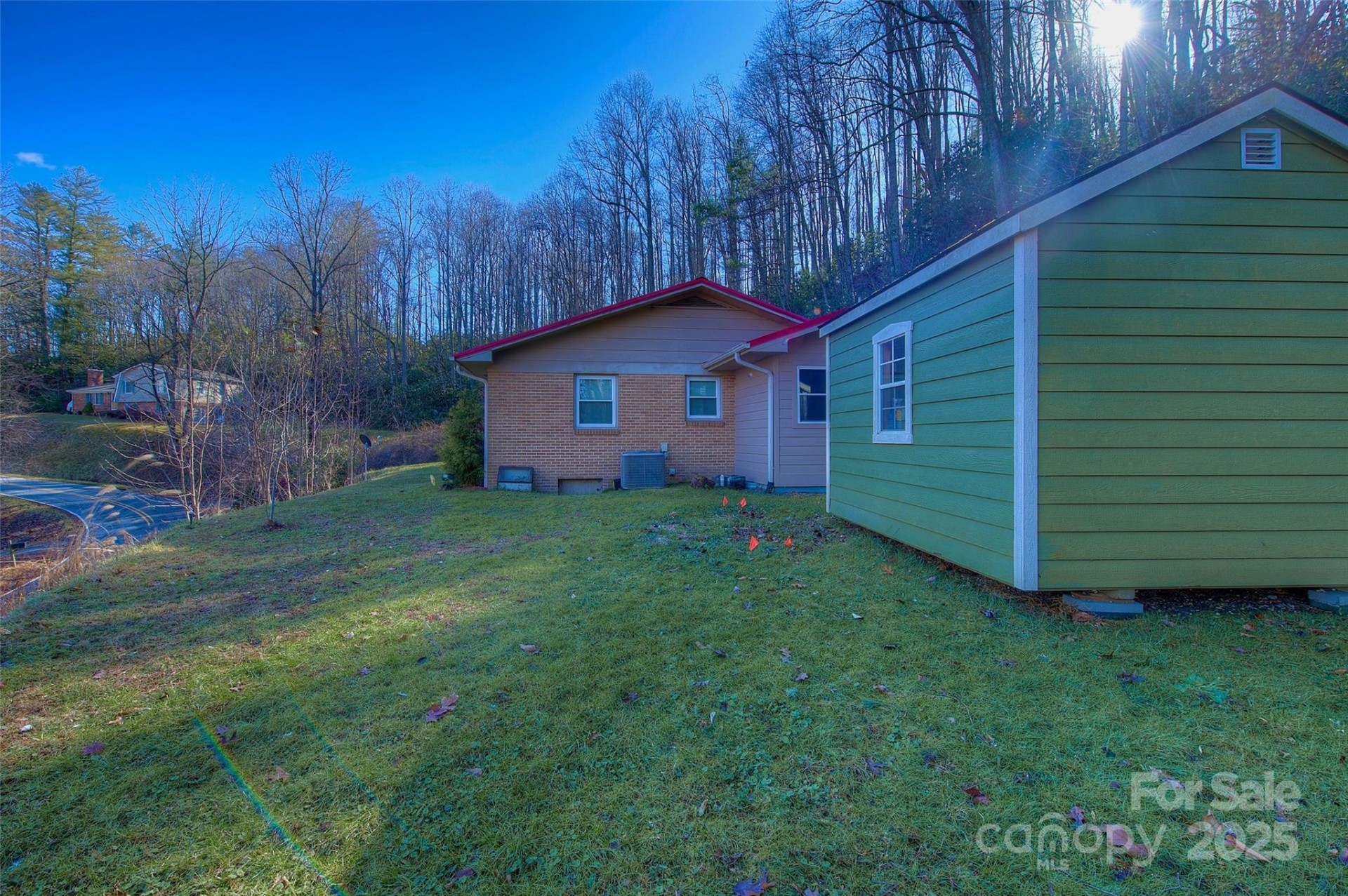 583 Deer Park Lake Road - Photo 24