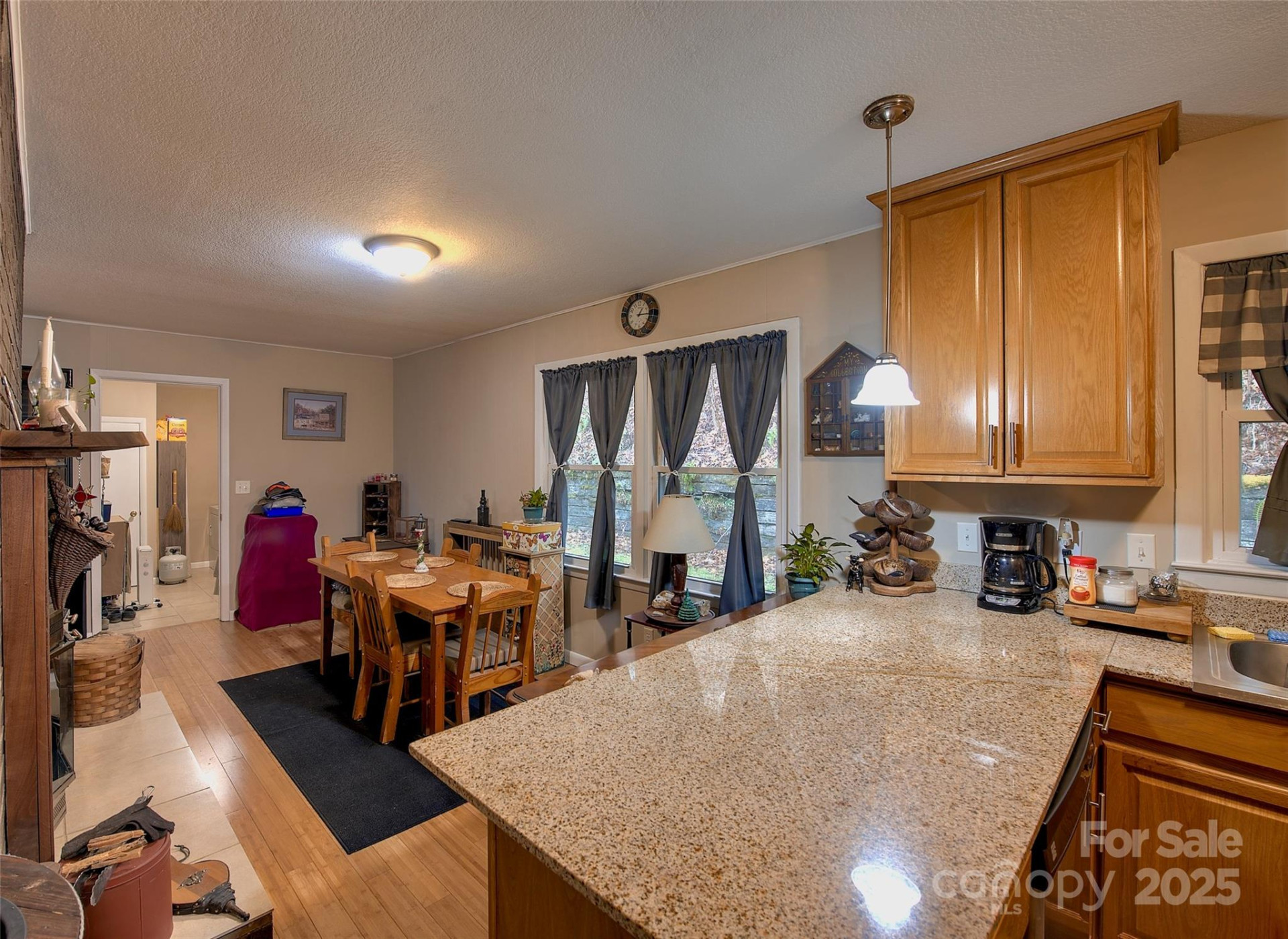 583 Deer Park Lake Road - Photo 6
