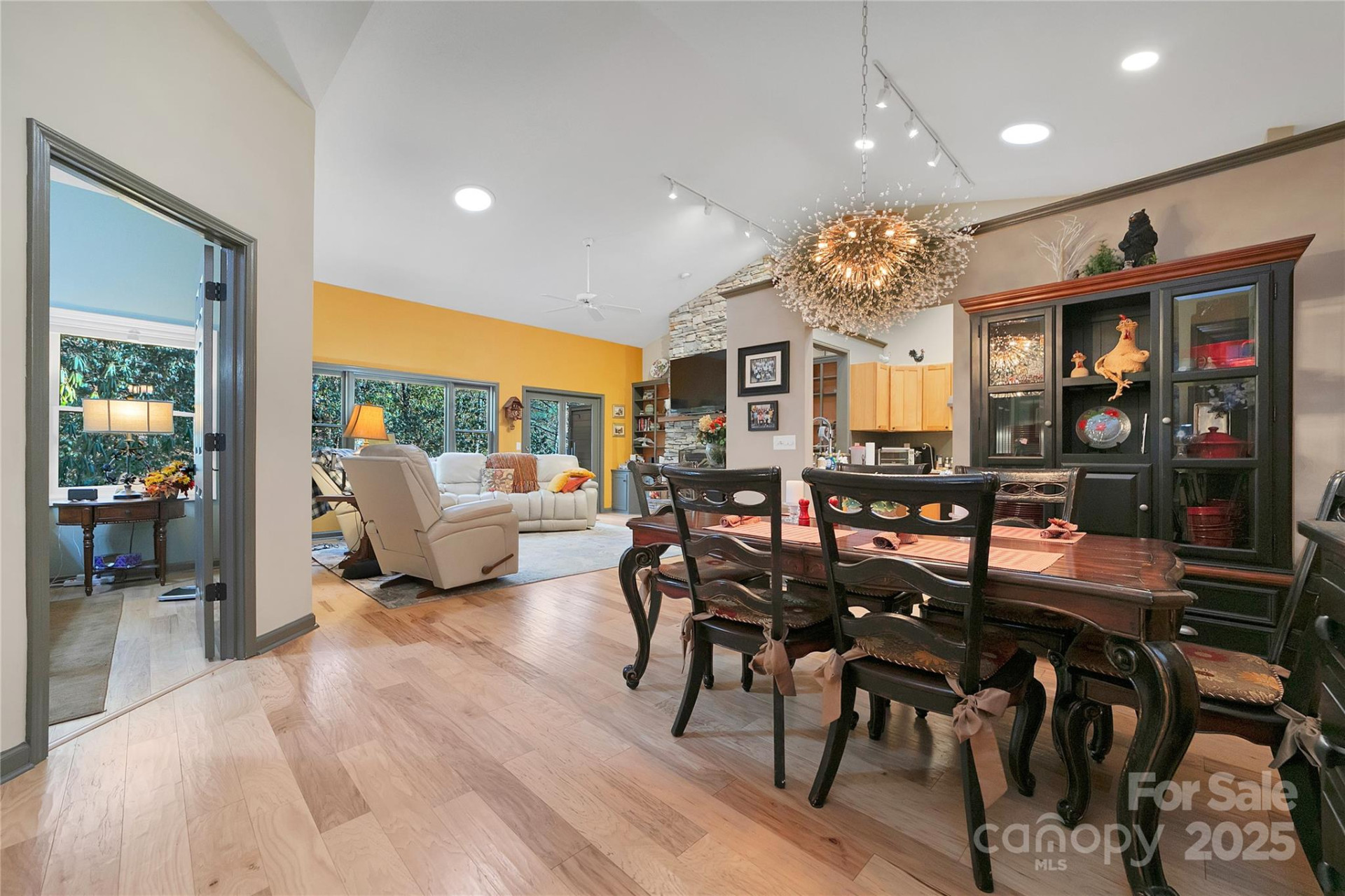 4 Unoga Court - Photo 9