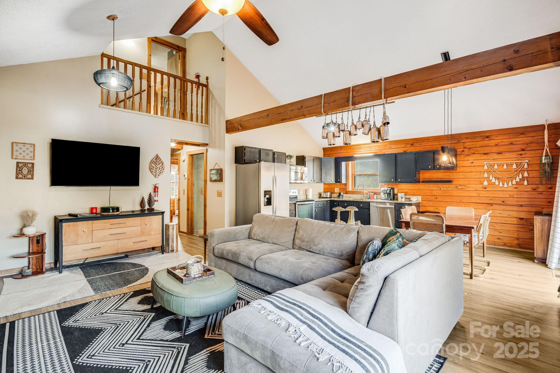 1 Lynnette Drive - Photo 2